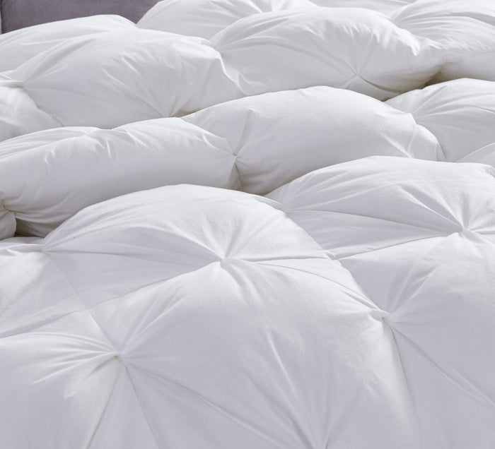 Luxurious All-Season Exquisite Pinch Pleat Design Goose Down Comforter Duvet, 750+ Fill Power, 100% Down-Proof Cotton Cover
