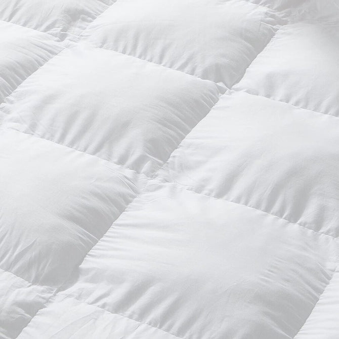 LUXURIOUS Goose Down Alternative Comforter, 600 Thread Count EGYPTIAN COTTON Cover, 750 Fill Power