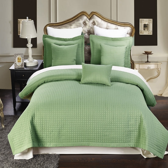 Luxury Sage Checkered Quilted Wrinkle Free Microfiber Multi-Piece Coverlets Set